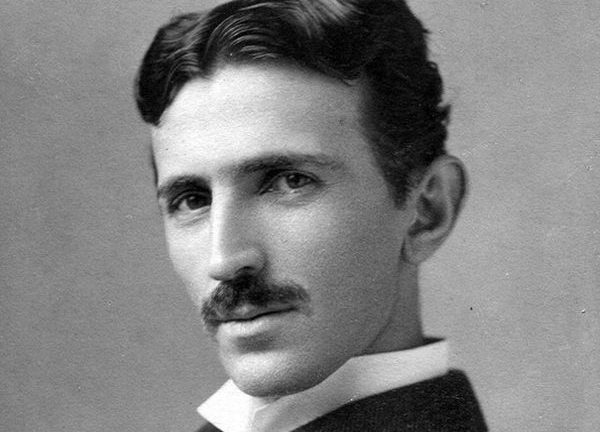 La ciencia no es más que perversión en sí misma a menos que tenga como objetivo último mejorar la humanidad” (Nikola Tesla)